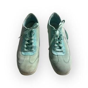 Puma Women's Size 9.5  Eco Ortholite Wedge Suede Sneakers Shoes